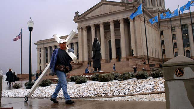 Federal Judge Allows Abortions to Resume in Oklahoma