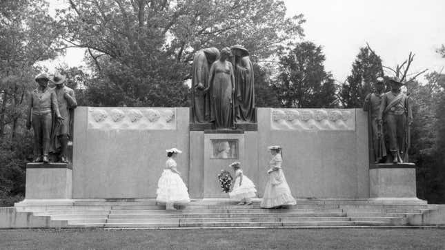 The Relics of the Confederacy Burn