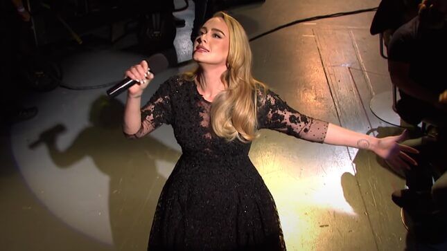 Please Enjoy These Crumbs Adele Threw at Us on Saturday Night Live