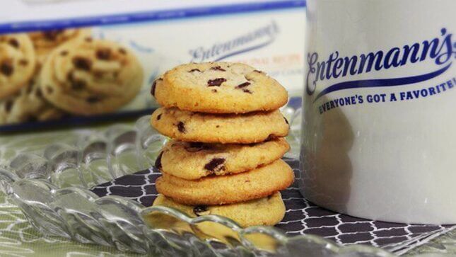 Entenmann's Recalls Plastic-Laced Cookies I Would Still Maybe Eat