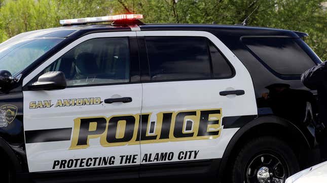 Woman Sues San Antonio Police For Pulling Out Her Tampon During a Search