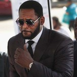 Second Accuser Says R. Kelly Coerced Her to Lie About Him During Gayle King Interview