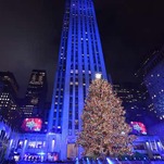 Here's How the Celebrities Are Outdoing Your Christmas