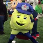 Musical 'Be Best' Eggs, Sarah Huckabee Sanders, a Cop Tennis Ball, and Other Scenes From the White House Easter Egg Roll
