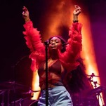 SZA (Rightfully) Discriminates Against Cancer Signs