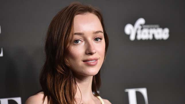 Phoebe Dynevor Says All the Best Roles Are for ‘Young Men’ and ‘Older Women’