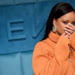 Rihanna Suffers Minor E-Scooter Injury, E-Scooters Canceled