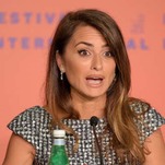 A Magazine for Rich People Asks Penélope Cruz If MeToo Has Killed Compliments