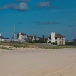 Crisis! The Hamptons Are a Sewage-Swamped, Caviar-Deficient Mess