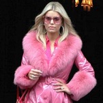 Jessica Simpson Is Giving a Masterclass on How to Dress for Your Book Tour