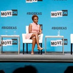 Some Dude Snatched Kamala Harris's Mic as She Talked About the Wage Gap