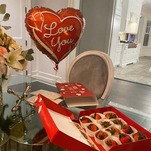 Much Like Your Lazy Ex-Boyfriend, Don Jr Got Kimberly an Edible Arrangement for Their Anniversary