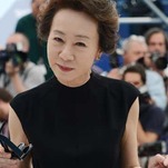 Area Legend Youn Yuh-jung Calls Brits a Buncha Snobs During Her BAFTA Acceptance Speech