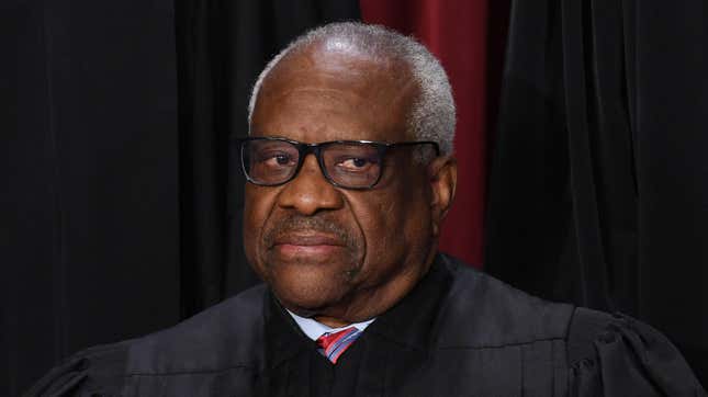 Clarence Thomas Uses Immigration Case to Attack the Right to Birth Control