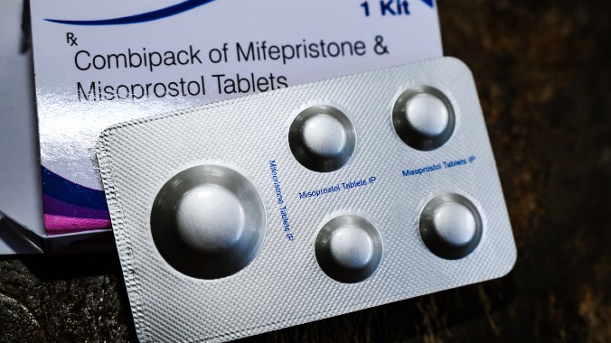 Louisiana Is the 1st State to Criminalize Possession of Medication Abortion With Sneaky New Law