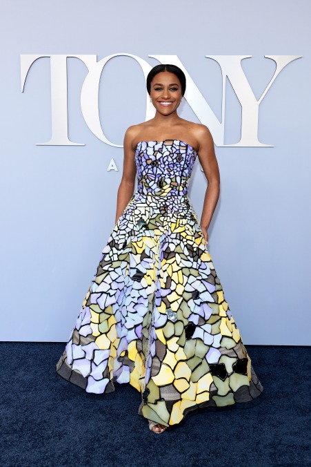 Ariana DeBose 
