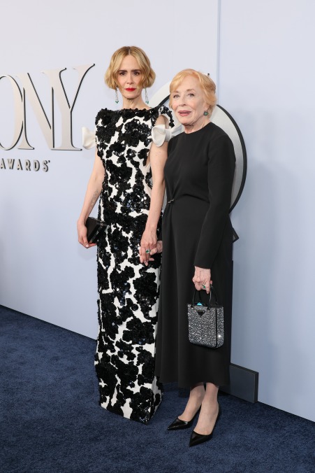 Sarah Paulson and Holland Taylor 