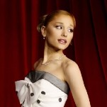 Ariana Grande 'Doesn't Remember' Dissing the Mistress of the Dark...