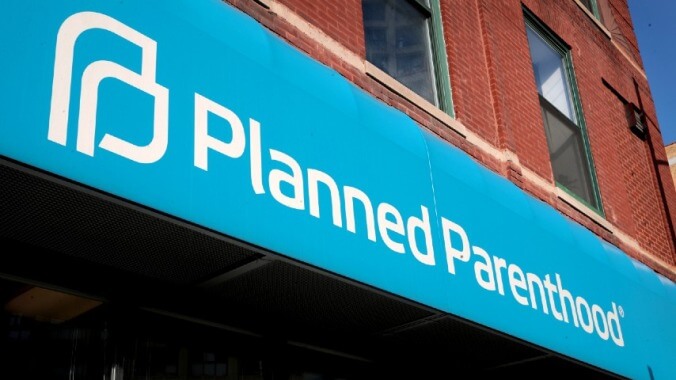 Planned Parenthood of Illinois Will Close 4 Clinics That Offered Medication Abortion