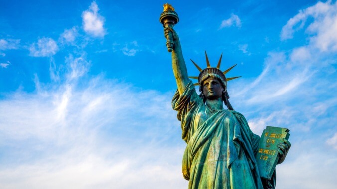 French Politician Says the U.S. Should Return the Statue of Liberty
