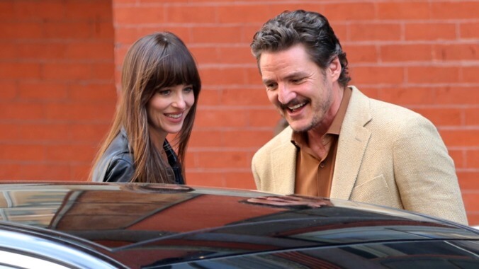 Pedro Pascal Pulled a ‘That’s Not True, Ellen’ on Dakota Johnson