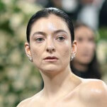 Lorde Just Waxed Poetic About Pamela Anderson and Tommy Lee's Private Tapes...