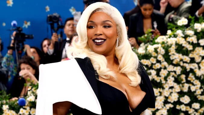 Lizzo Thinks She Pioneered the Body Positivity ‘Trend’