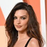 2 Famous Hotties Get Drinks at A-List Hot Spot