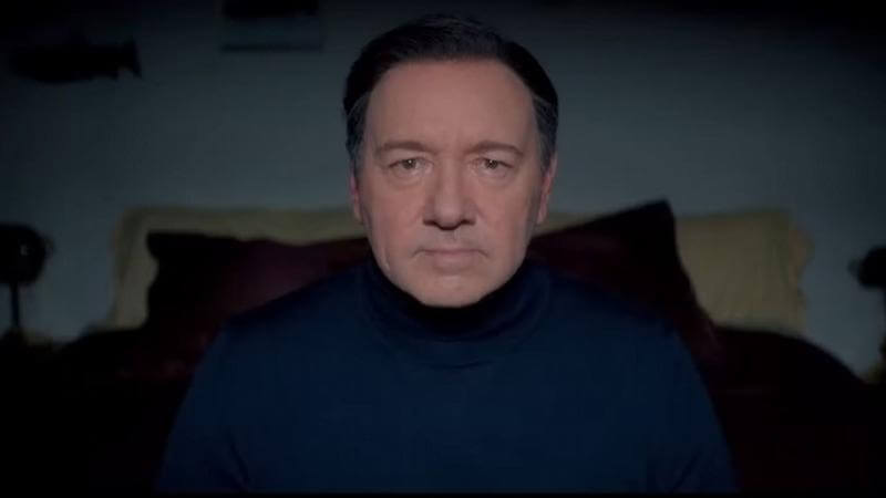 A Jet-Setting Kevin Spacey Offers an Infuriating New Definition for "Homeless"