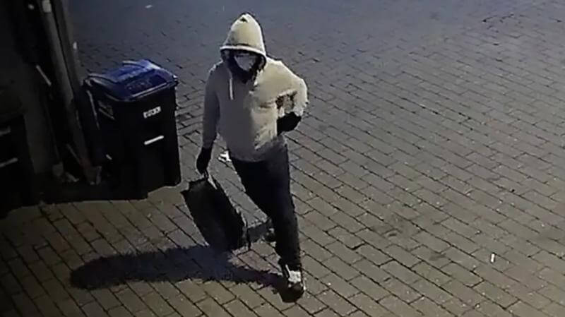 Newest Trump Pardon Candidate? The Jan. 6 Pipe Bomb Suspect