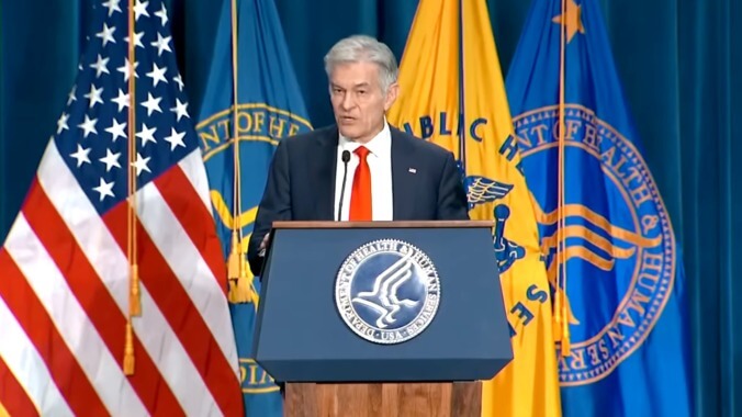 Dr. Oz Says Life-Saving Gender-Affirming Care for Minors Should be 'Prehistoric Relic'