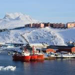 NATO Troops from 7 Nations Arrive in Greenland, Daring Trump to Do Something Stupid