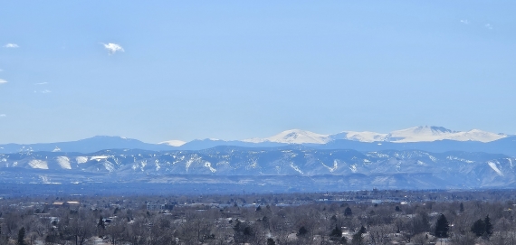 A clear view of the Rocky Mountains