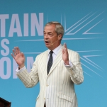 U.K.'s Labour Repeatedly Shoots Itself in the Foot as the Far Right Marches On