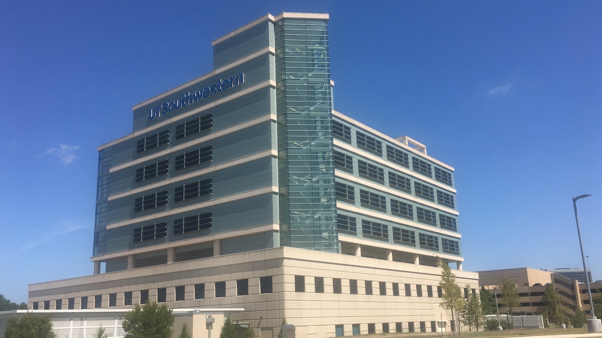 Red State Universities Sound the Alarm on NIH Cut While State Governments Sit On Their Hands
