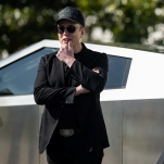 Musk Denies WSJ Report That Tesla Is Getting Really Sick of His Bullshit