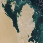 Iran Strikes Back at the US in Qatar, and a Theory About This War Arises