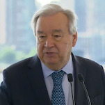 UN Report Highlights Dawn of 'Clean Energy Age' While the US Claws Back Toward the Shadows