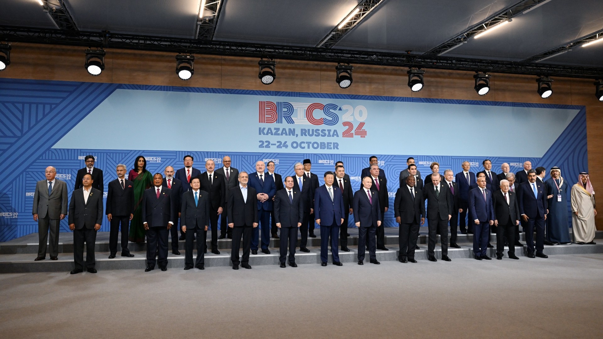 How BRICS Aims to Upend the Hegemony of the Dollar