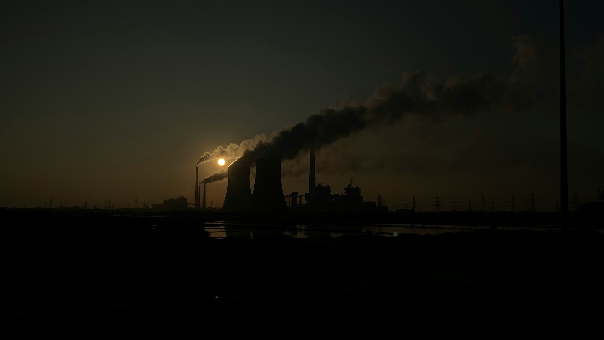 A Retreat to the 19th Century, One 90-Day Coal Plant Extension at a Time