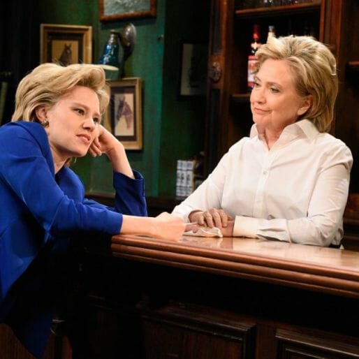 Hillary Clinton Does a Thing on SNL