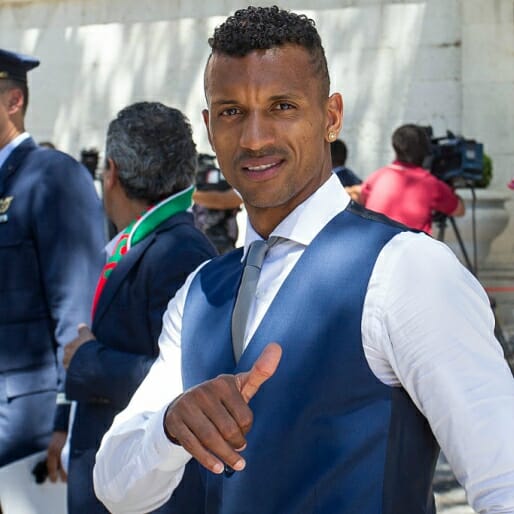 WATCH: Nani Shows Off Some Sweet Martial Arts Skills During His Unveiling At Valencia