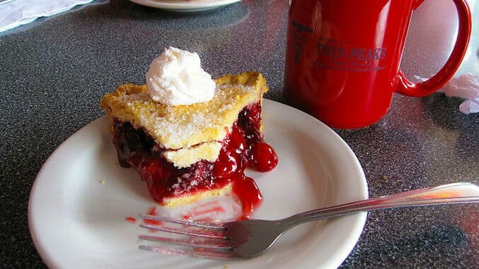 We Went to Twin Peaks Tuesday and Ate Killer Cherry Pie