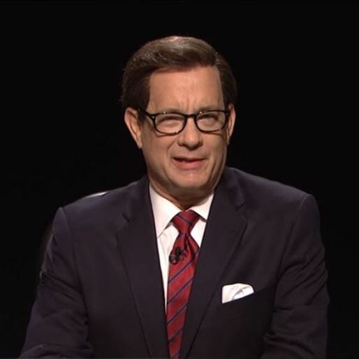SNL's Final Debate Sketch Gets a Hand From Tom Hanks