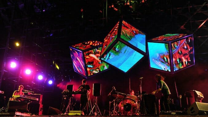 Watch Animal Collective Play “Pride and Fight” for First Time in 15 Years as Trump Wins Presidency