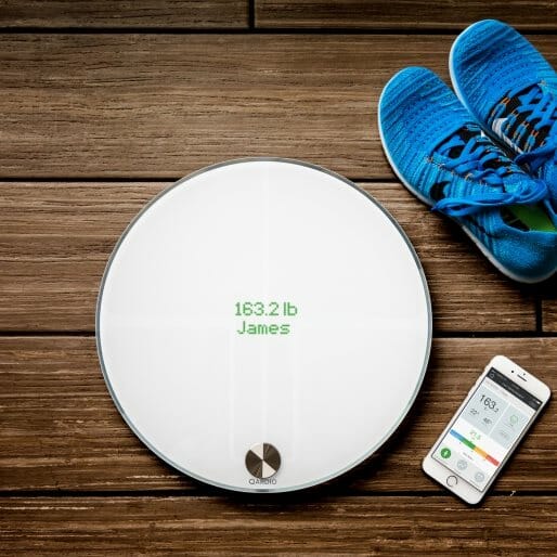 5 Smart Scales to Help You Stay on Track with Your New Year's Health Resolution