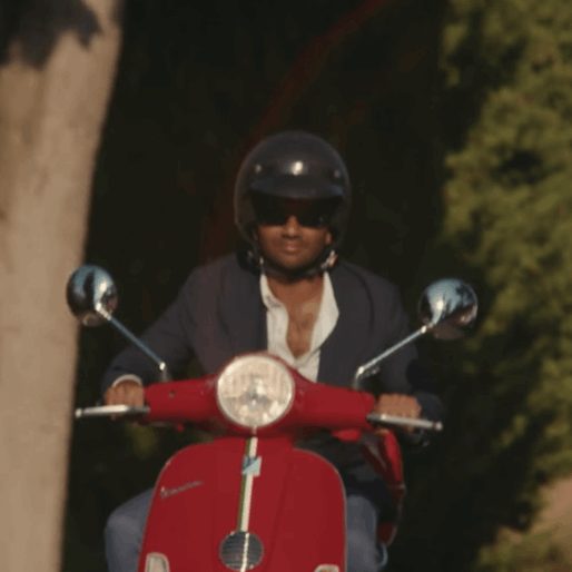 Master of None Gets Season Two Premiere Date in Charming New Promo