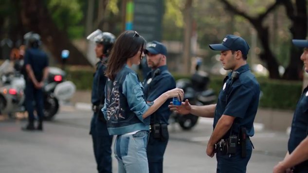 The 33 Best Tweets About Pepsi’s Clueless Black Lives Matter Commercial