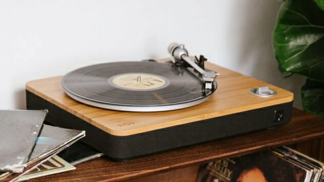 House of Marley Stir It Up Turntable: A Turntable That’s Good for You and the Earth, Too