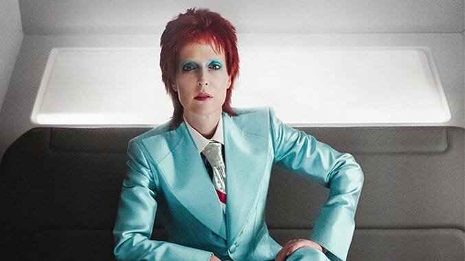 American Gods Teaser Shows Gillian Anderson Transformed into David Bowie